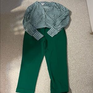 LOFT Green and White Geometric Women's Set